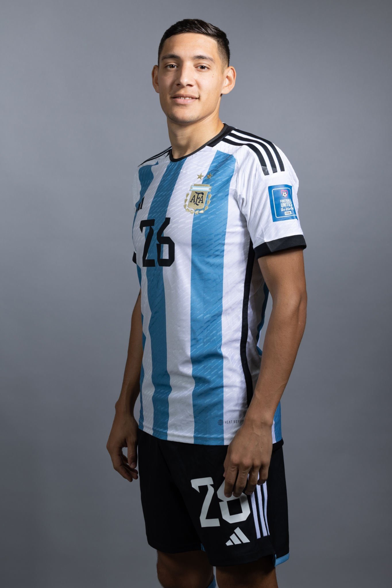 PG模拟器-窗口期阿根廷国家队调整名单以备西甲，门线救险环节打磨，目标明确，资深球员宣示担当的简单介绍